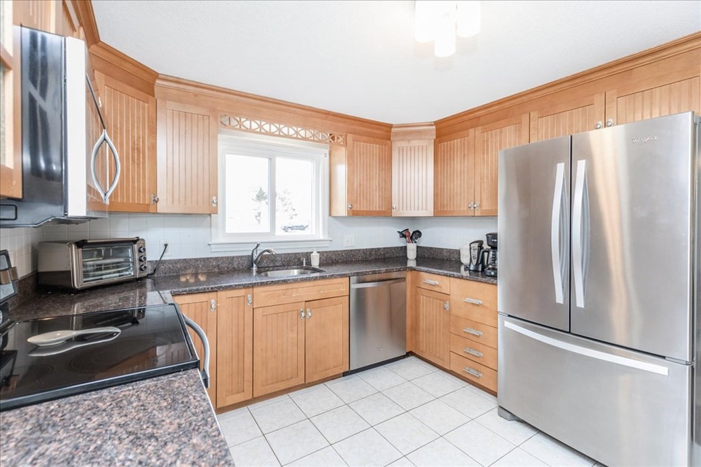 48 Chadwick Road Haverhill, MA 01835 - Photo 10 of 42 Gallery Image 10