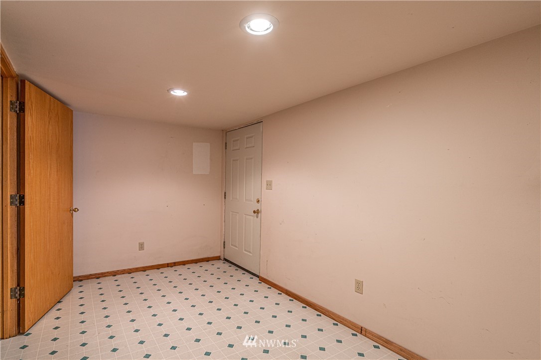 755 Wapato Way Manson, WA 98831 - Photo 35 of 40