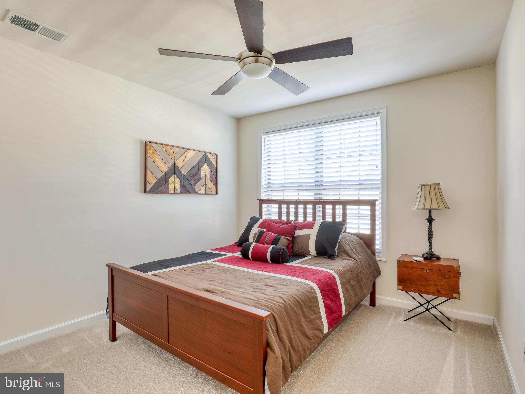 22613 Naugatuck Square Ashburn, VA 20148 - Photo 14 of 32 Bedroom 2