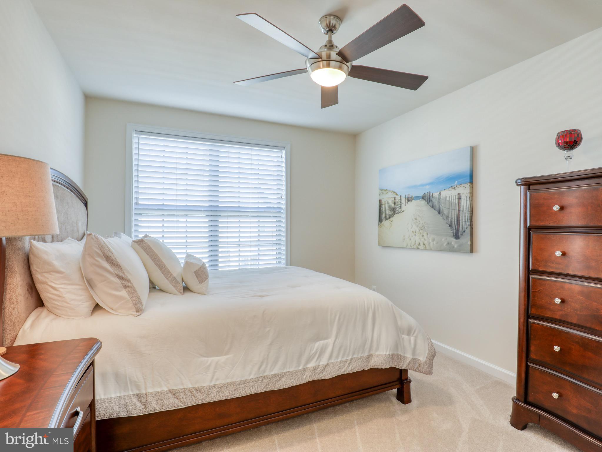 22613 Naugatuck Square Ashburn, VA 20148 - Photo 15 of 32 Bedroom 3