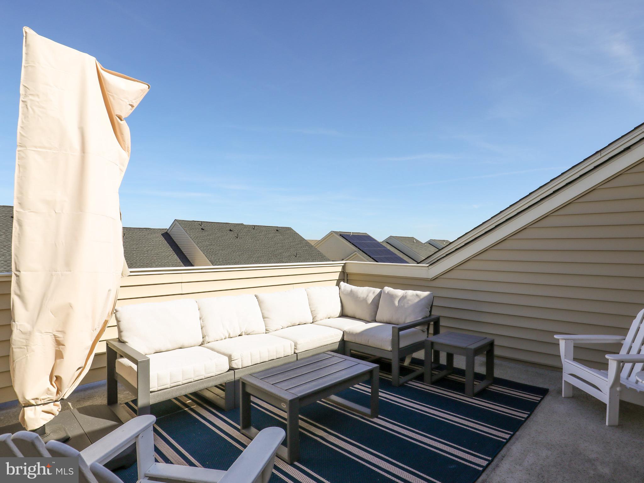 22613 Naugatuck Square Ashburn, VA 20148 - Photo 25 of 32 Rooftop terrace