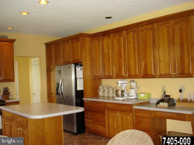 2998 Ridings Way York, PA 17408 - Photo 8 of 36 Gallery Image 8