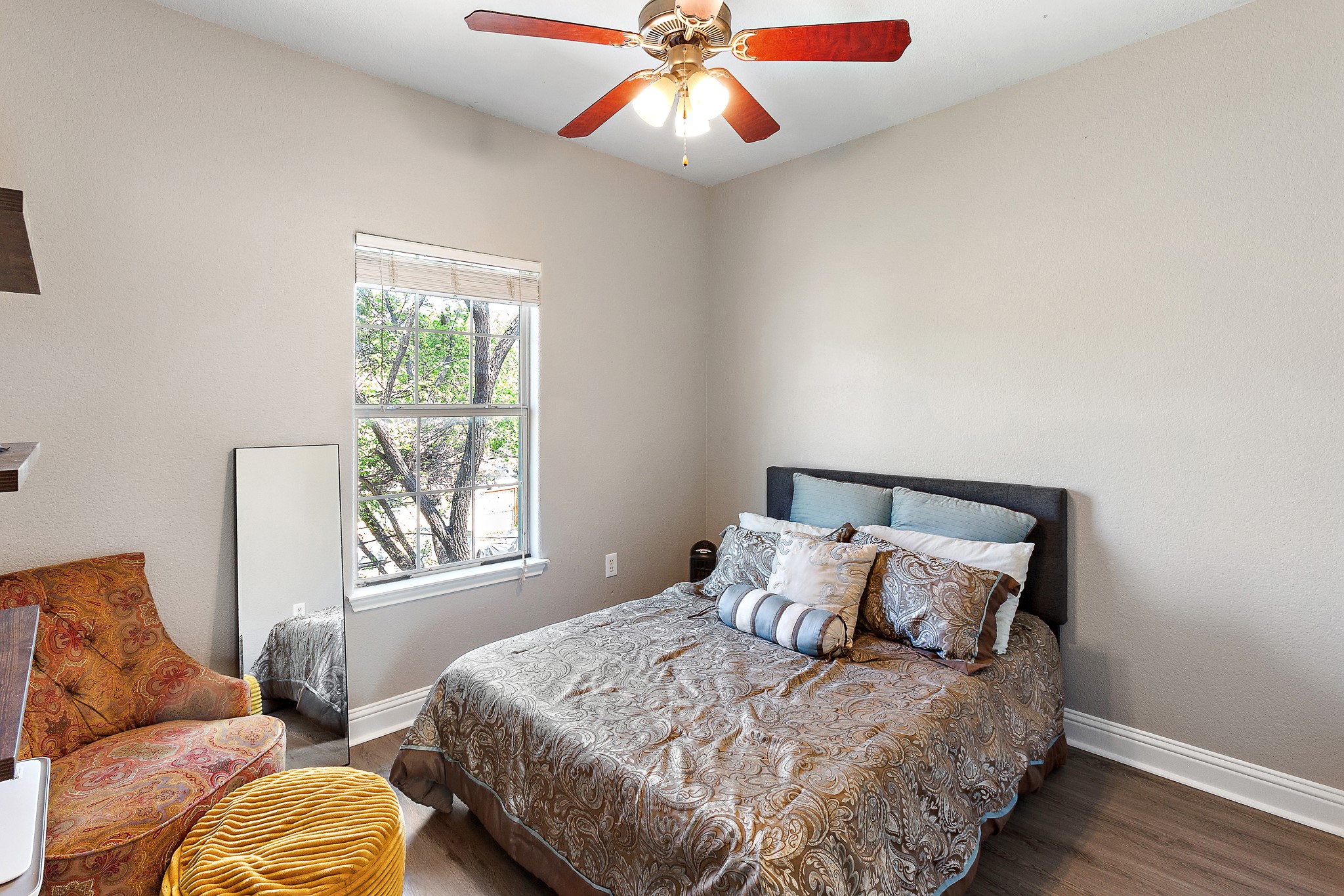 914 Bret Lane Austin, TX 78721 - Photo 22 of 34