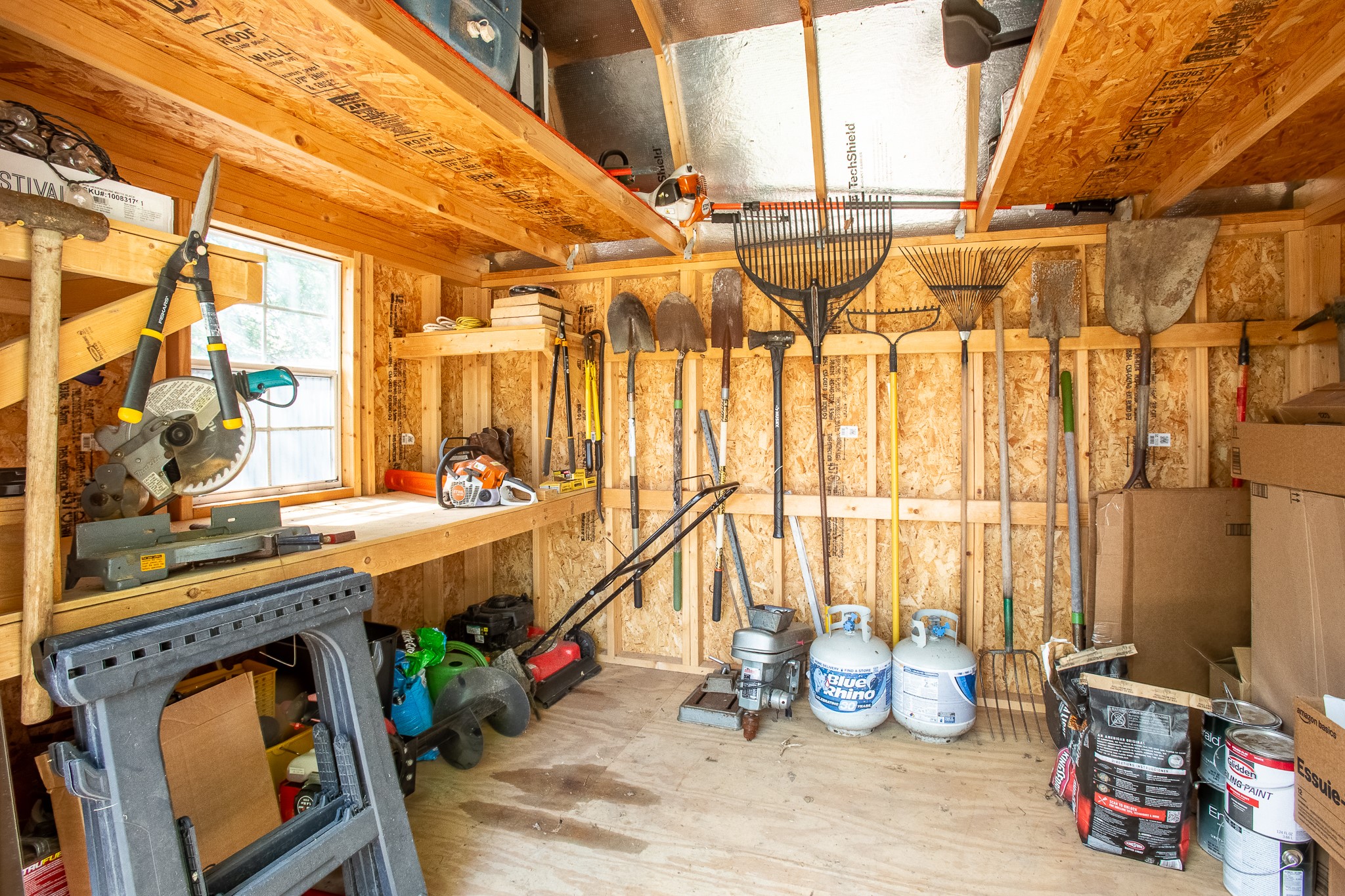 914 Bret Lane Austin, TX 78721 - Photo 4 of 34 Items in this storage shed convey with the sale of the home
