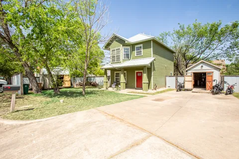 $499,950 | 914 Bret Lane, Austin, TX 78721