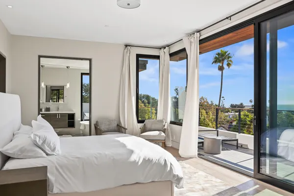 $949,000 | 1131 Las Alturas Road, Unit A, Santa Barbara, CA 93103