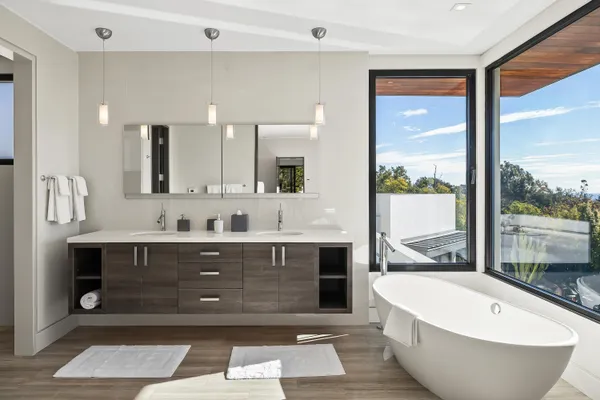 $949,000 | 1131 Las Alturas Road, Unit A, Santa Barbara, CA 93103