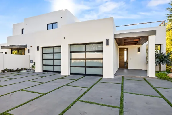 $949,000 | 1131 Las Alturas Road, Unit A, Santa Barbara, CA 93103