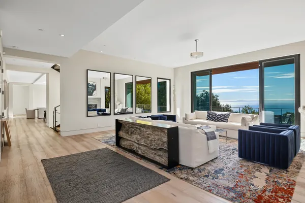 $949,000 | 1131 Las Alturas Road, Unit A, Santa Barbara, CA 93103