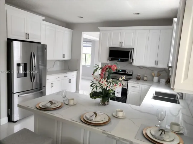 $5,750 | 1249 Allamanda Way, Weston, FL 33327