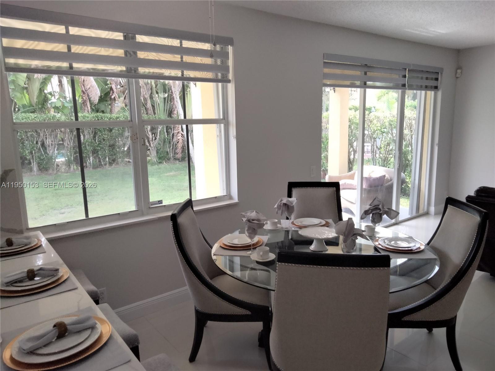 1249 Allamanda Way Weston, FL 33327 - Photo 17 of 68