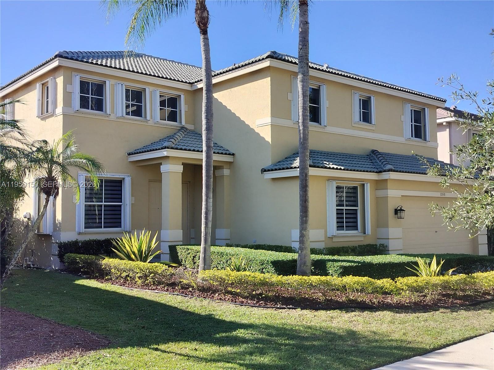 1249 Allamanda Way Weston, FL 33327 - Photo 2 of 68