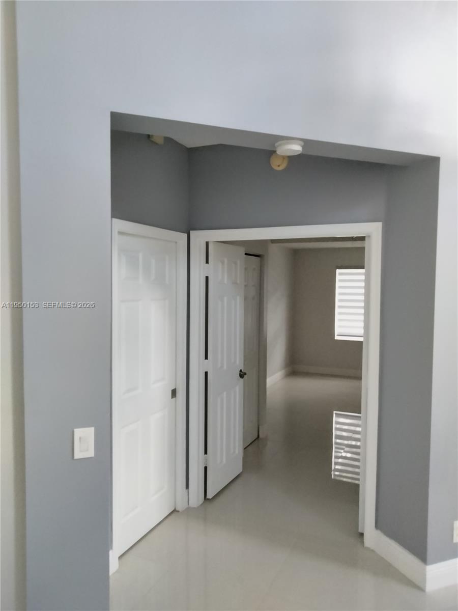 1249 Allamanda Way Weston, FL 33327 - Photo 26 of 68