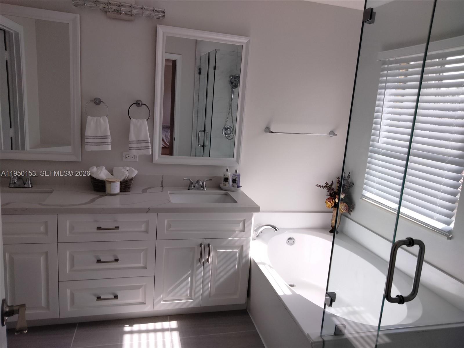 1249 Allamanda Way Weston, FL 33327 - Photo 35 of 68