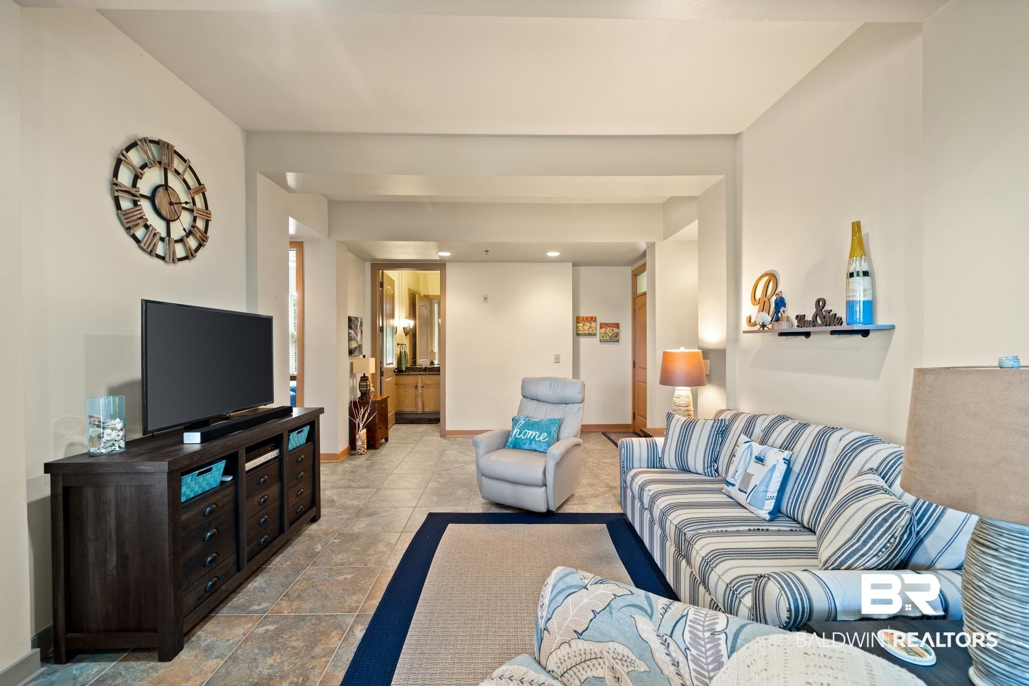 1430 Regency Road, Unit D204 Gulf Shores, AL 36542 - Photo 3 of 23 Living area