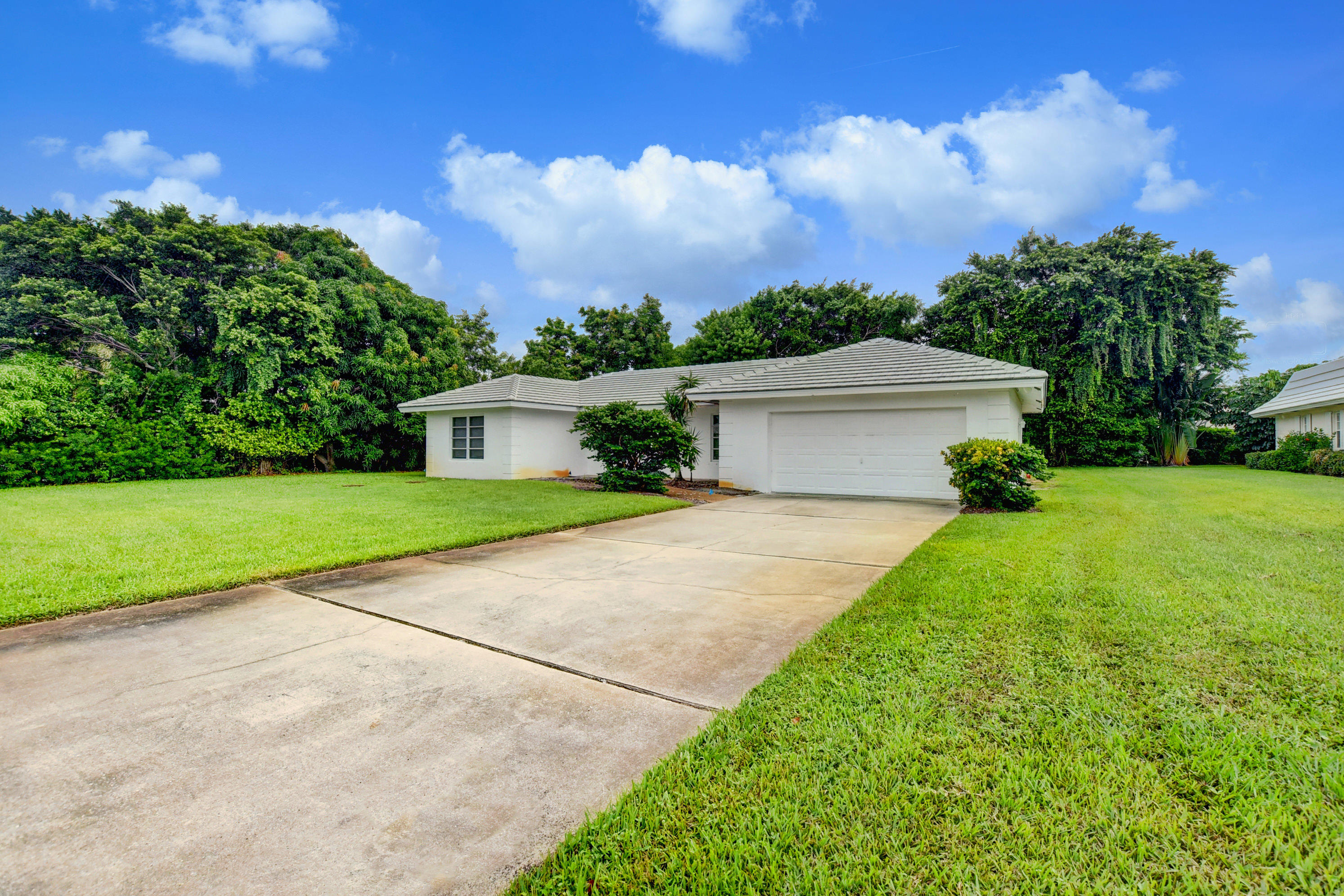820 Canary Walk Gulf Stream, FL 33483 - Photo 1 of 1 .