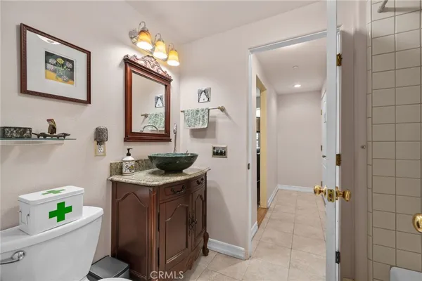 $1,225,000 | 334 Lakeside Avenue, Redlands, CA 92373