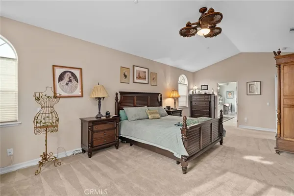 $1,225,000 | 334 Lakeside Avenue, Redlands, CA 92373