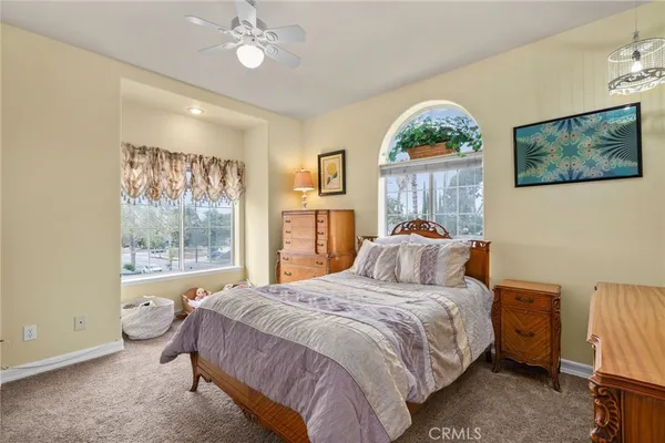 $1,225,000 | 334 Lakeside Avenue, Redlands, CA 92373