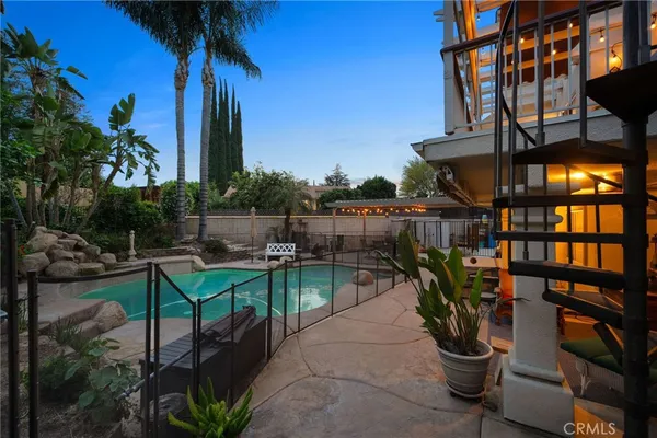 $1,225,000 | 334 Lakeside Avenue, Redlands, CA 92373