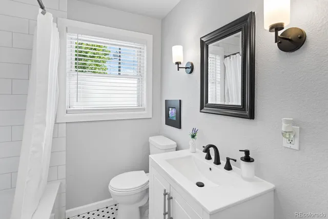 $615,000 | 250 West Midway Boulevard, Broomfield, CO 80020