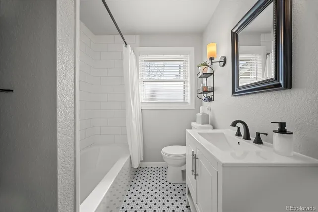 $615,000 | 250 West Midway Boulevard, Broomfield, CO 80020