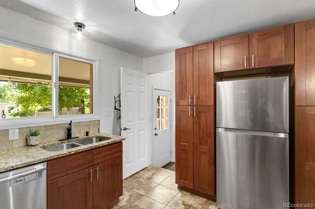 $615,000 | 250 West Midway Boulevard, Broomfield, CO 80020