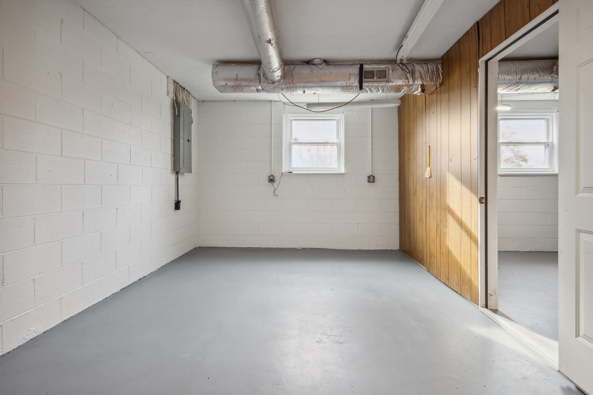 195 Cherokee Road Hendersonville, TN 37075 - Photo 35 of 61 a view of a room with an empty space