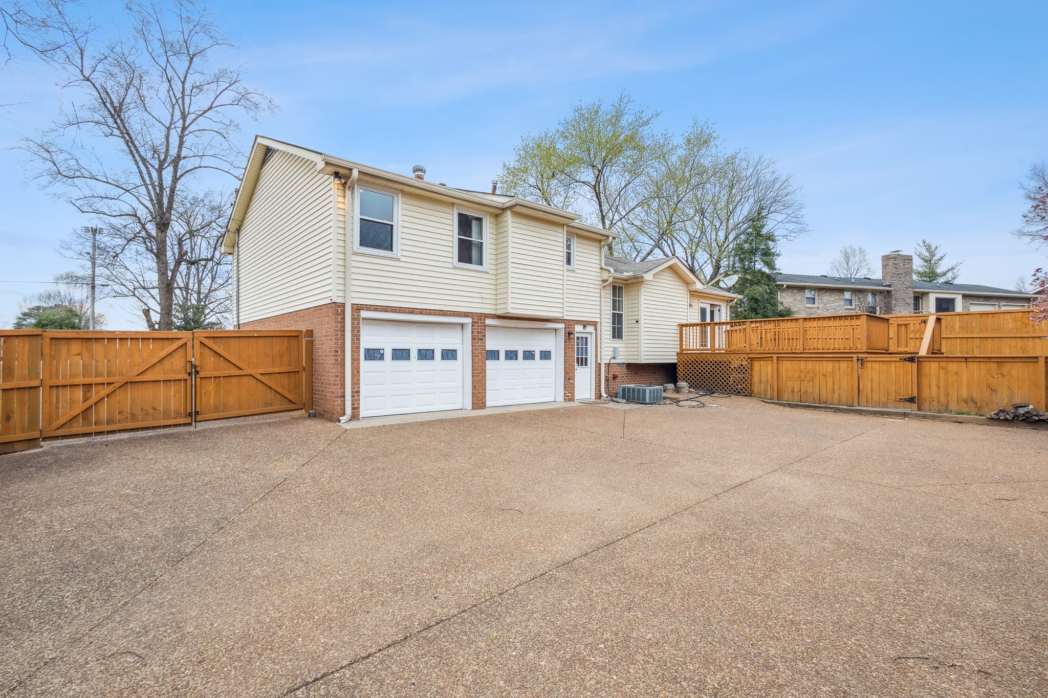 195 Cherokee Road Hendersonville, TN 37075 - Photo 47 of 61 a view of a house with a yard and garage
