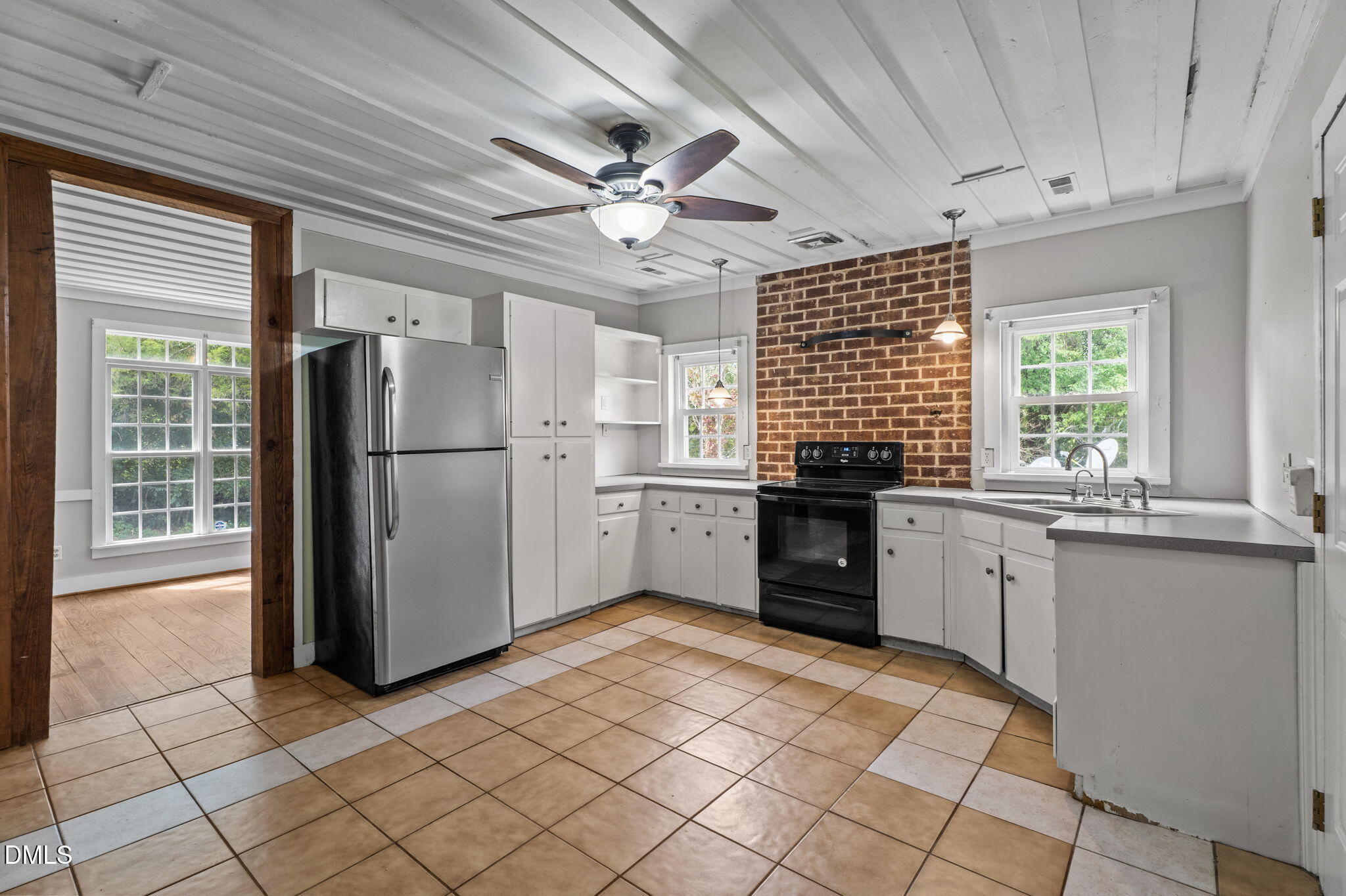 477 Creech Johnson Road Zebulon, NC 27597 - Photo 11 of 51 26-web-or-mls-DSC09419