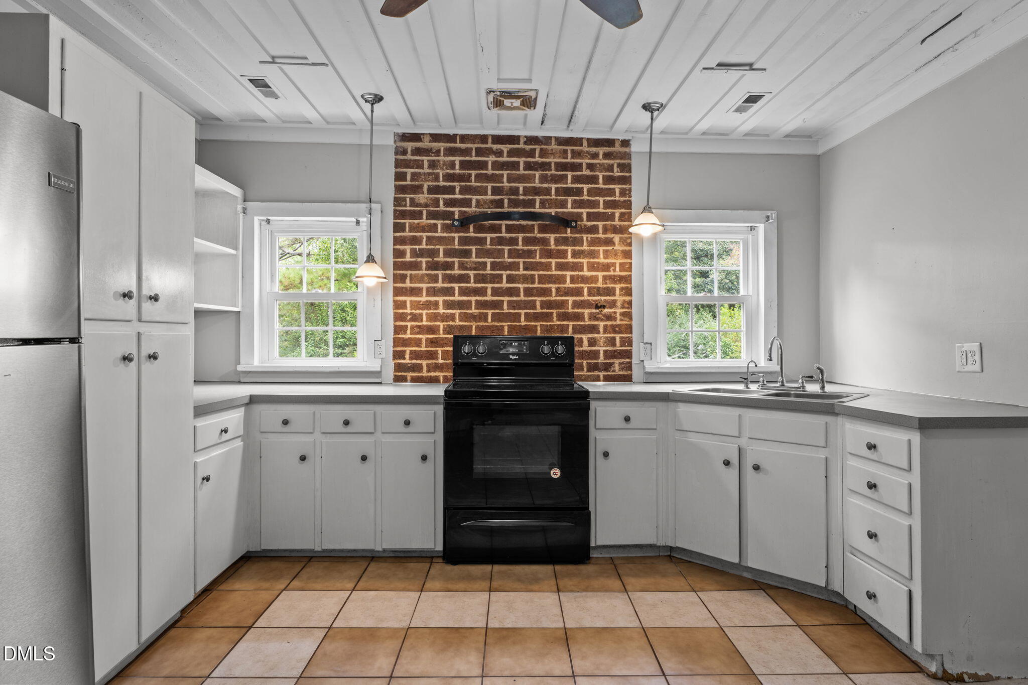 477 Creech Johnson Road Zebulon, NC 27597 - Photo 12 of 51 27-web-or-mls-DSC09422