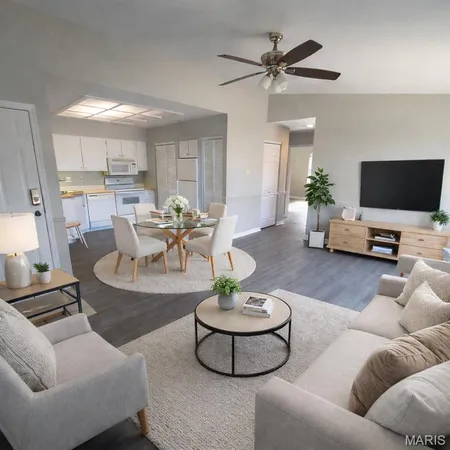 $129,900 | 652 Green Jade Drive, Unit H, Fenton, MO 63026