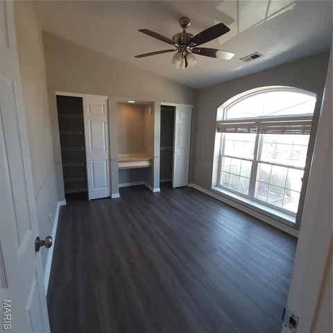 $135,000 | 652 Green Jade Drive, Unit H, Fenton, MO 63026