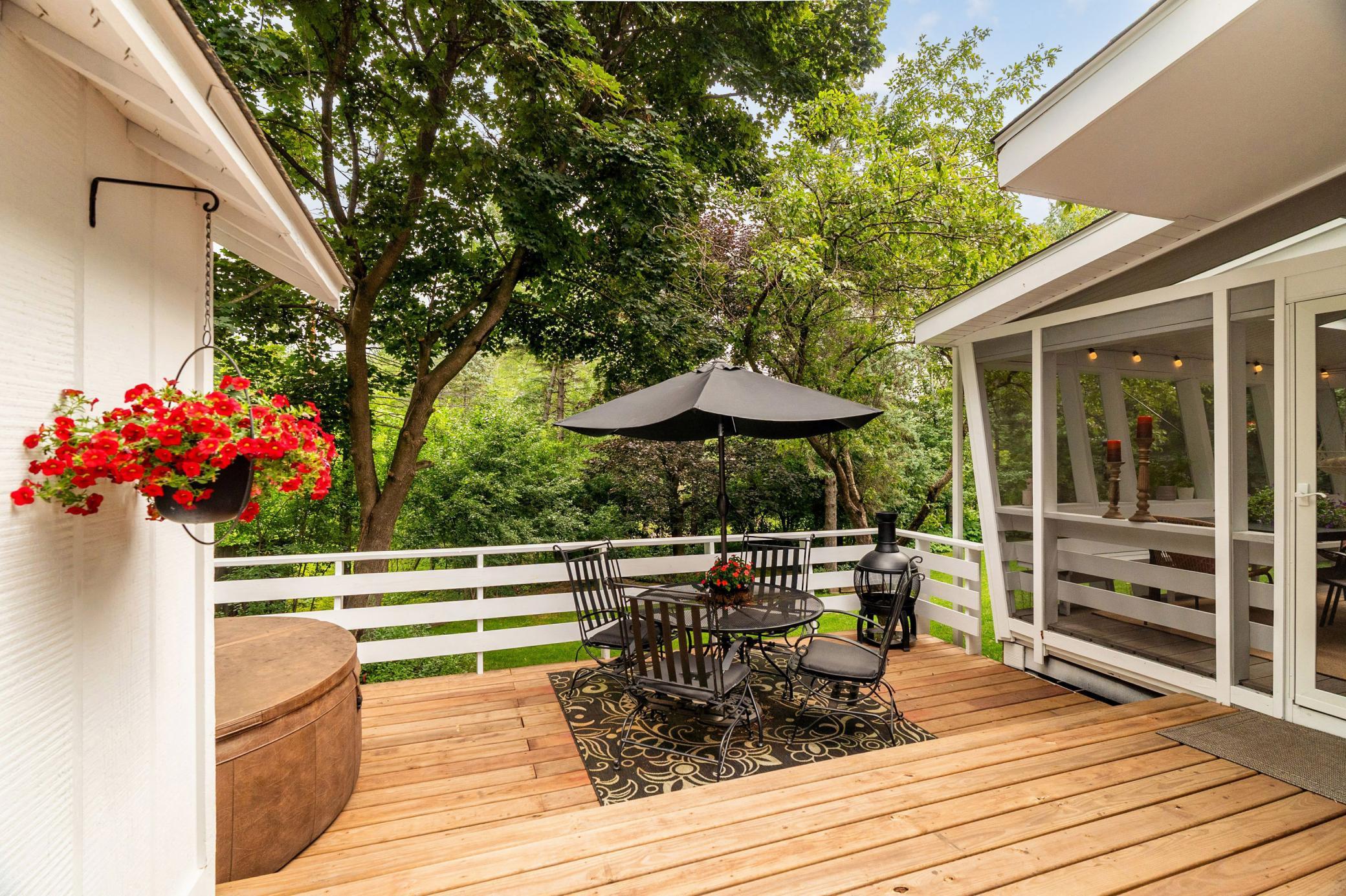 630 Valley Drive Duluth, MN 55804 - Photo 12 of 46