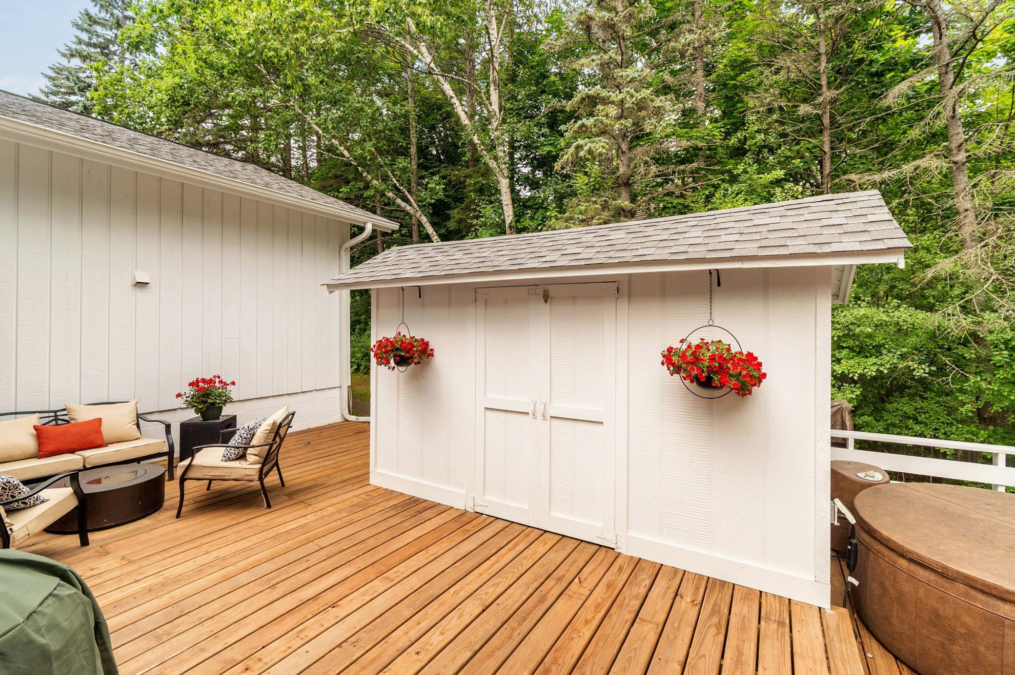 630 Valley Drive Duluth, MN 55804 - Photo 13 of 46