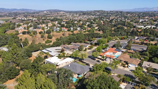 an aerial view of multiple house