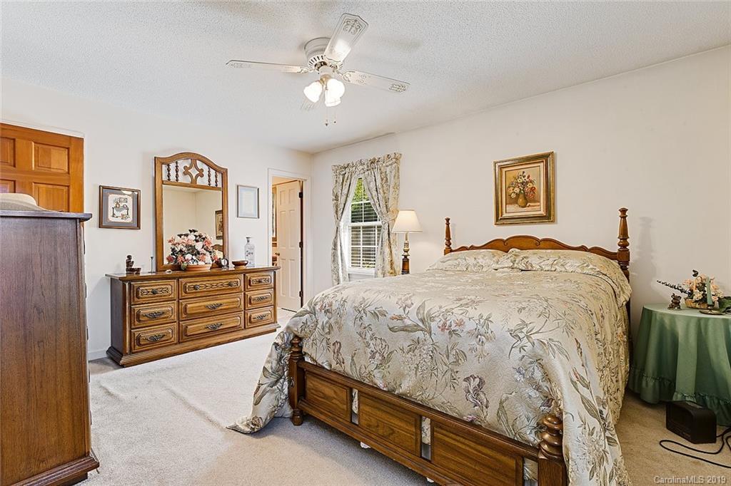 114 Kee Road Belmont, NC 28012 - Photo 14 of 24 Gallery Image 14