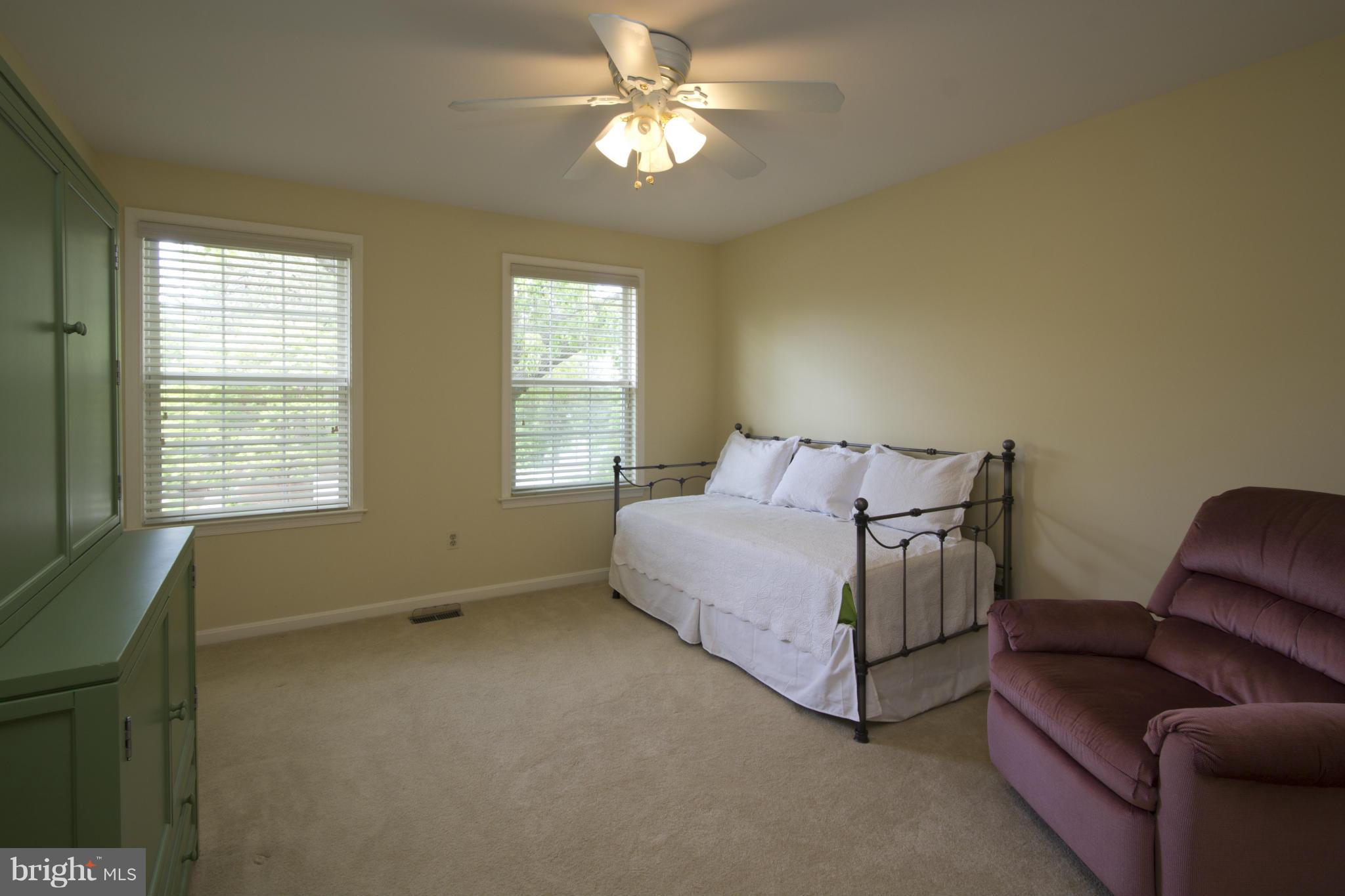 415 River Road Arnold, MD 21012 - Photo 24 of 30 Bedroom 4