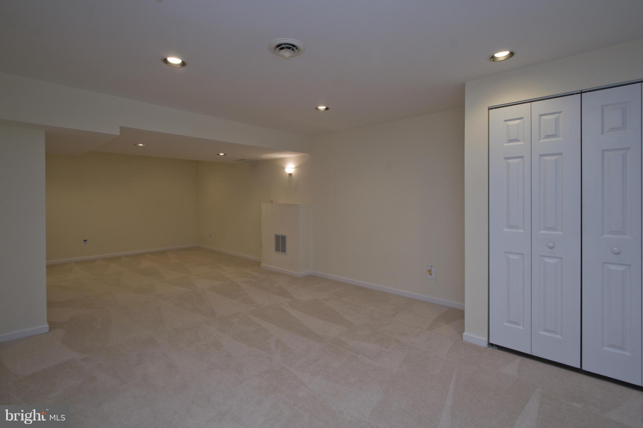 415 River Road Arnold, MD 21012 - Photo 25 of 30 Recreation Room