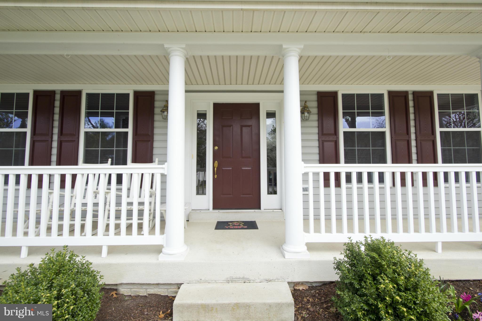 415 River Road Arnold, MD 21012 - Photo 6 of 30 Exterior (Front)