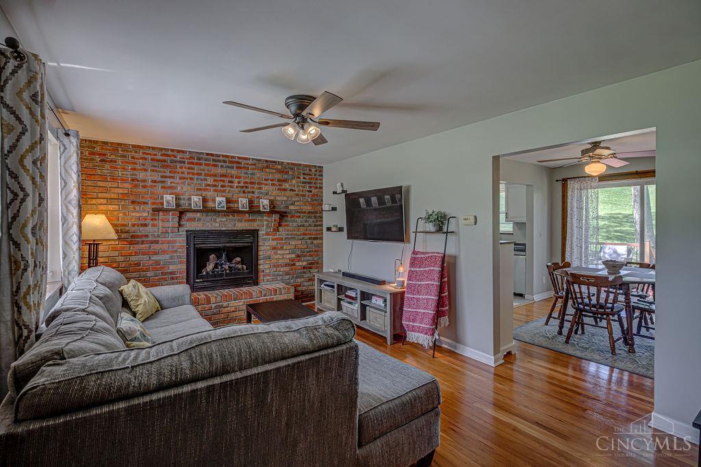 4715 Ebenezer Road Cincinnati, OH 45248 - Photo 9 of 43