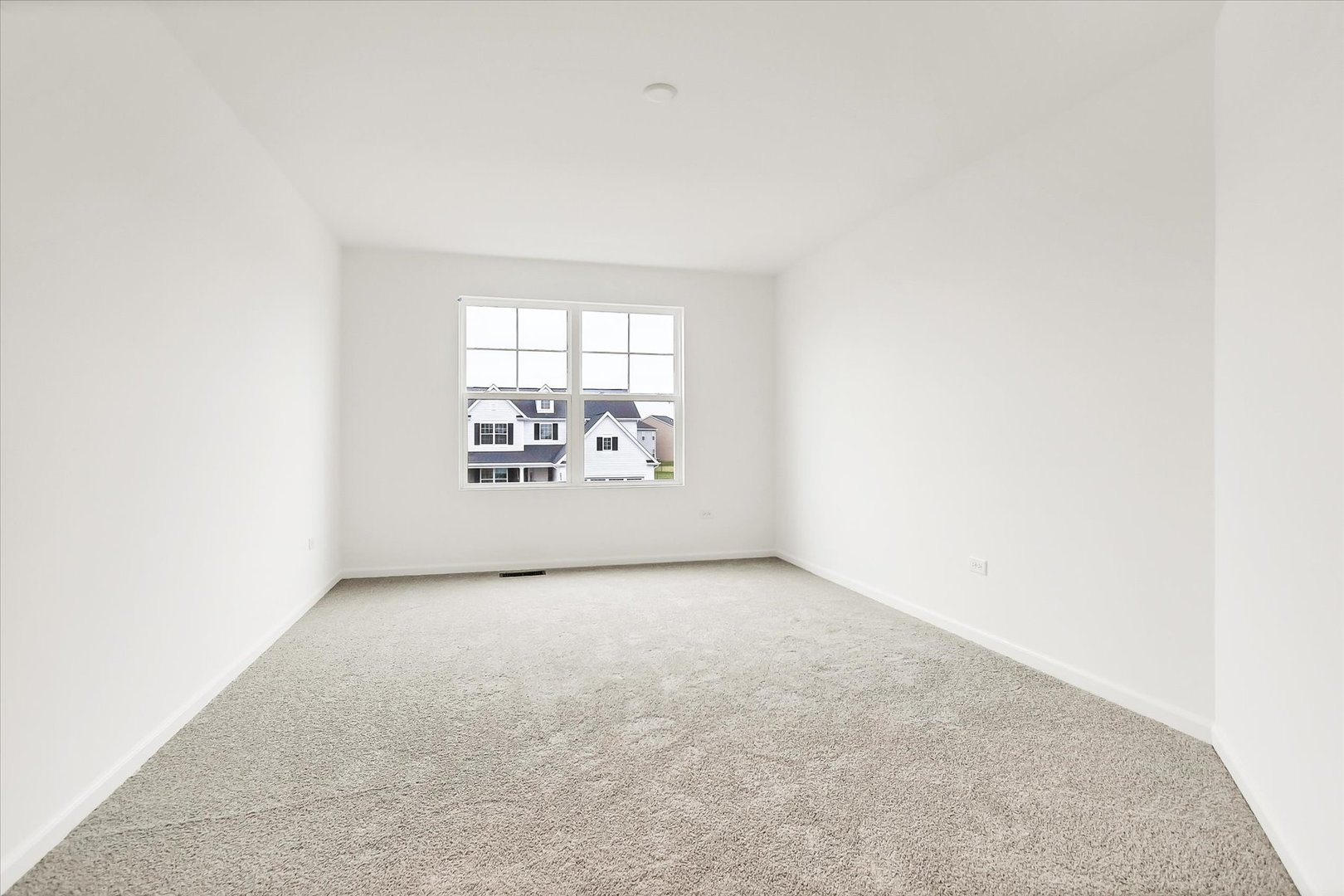 17350 Victoria Lane Lockport, IL 60441 - Photo 22 of 29 an empty room with windows
