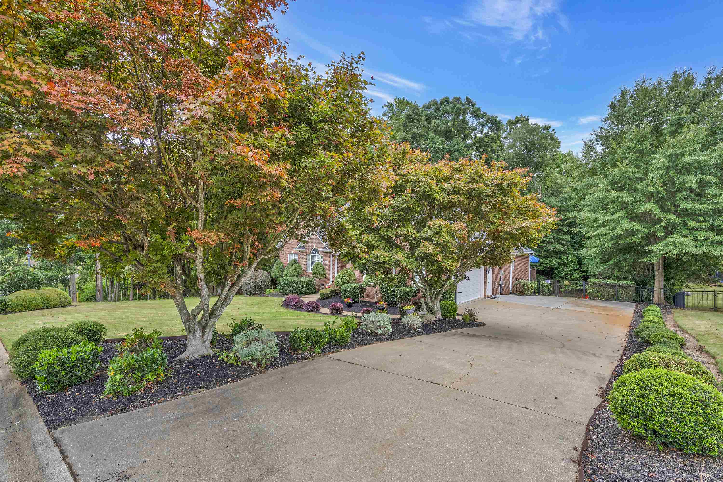 123 North Woodfin Ridge Drive Inman, SC 29349 - Photo 38 of 49