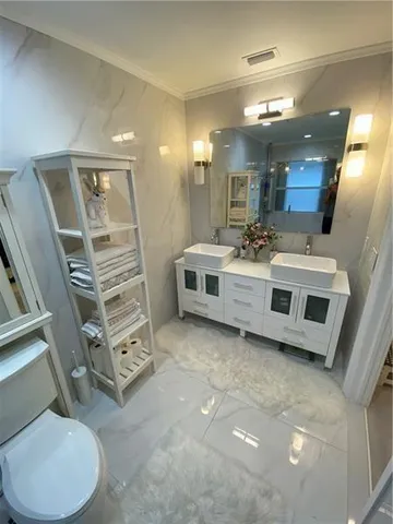 $4,300 | 21135 Helmsman Drive, Unit O12, Miami, FL 33180