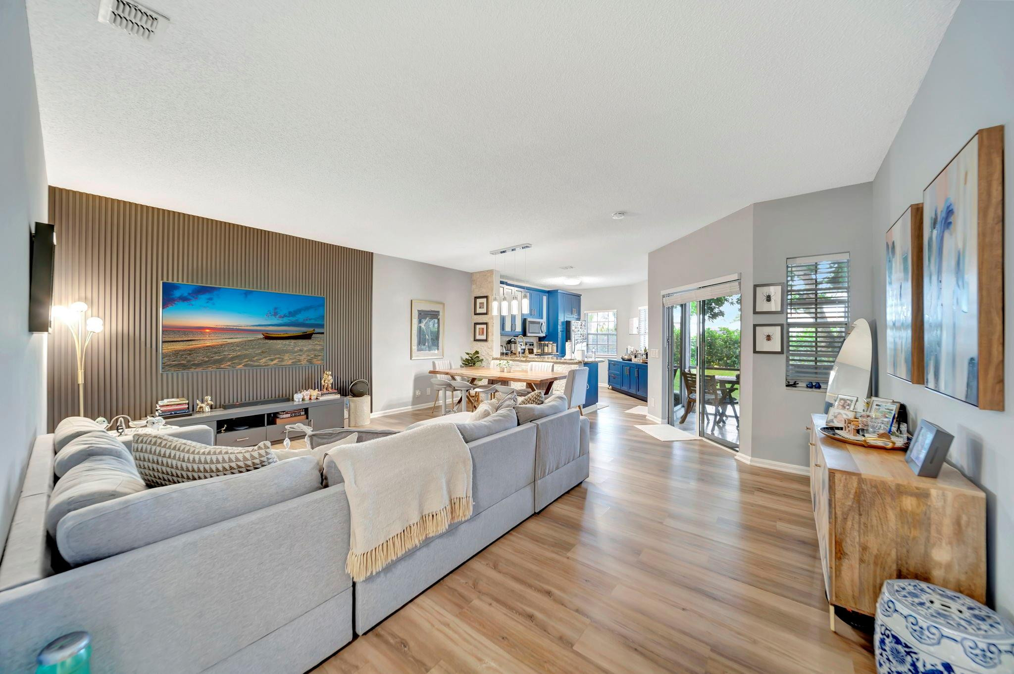 6534 Via Regina Boca Raton, FL 33433 - Photo 11 of 44 Photo 11