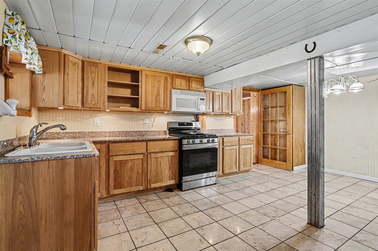 573 River Road Coldwater, MI 49036 - Photo 10 of 27
