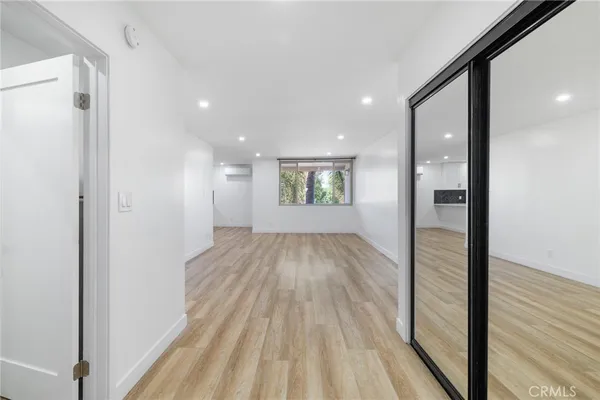 $3,450 | 17000 Burbank Boulevard, Unit 101, Encino, CA 91316