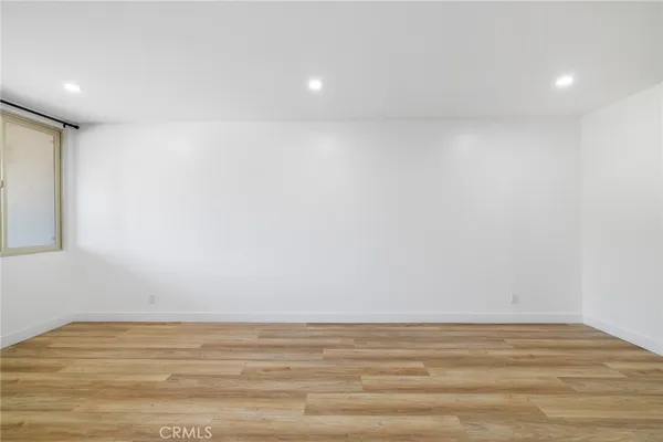 $3,450 | 17000 Burbank Boulevard, Unit 101, Encino, CA 91316