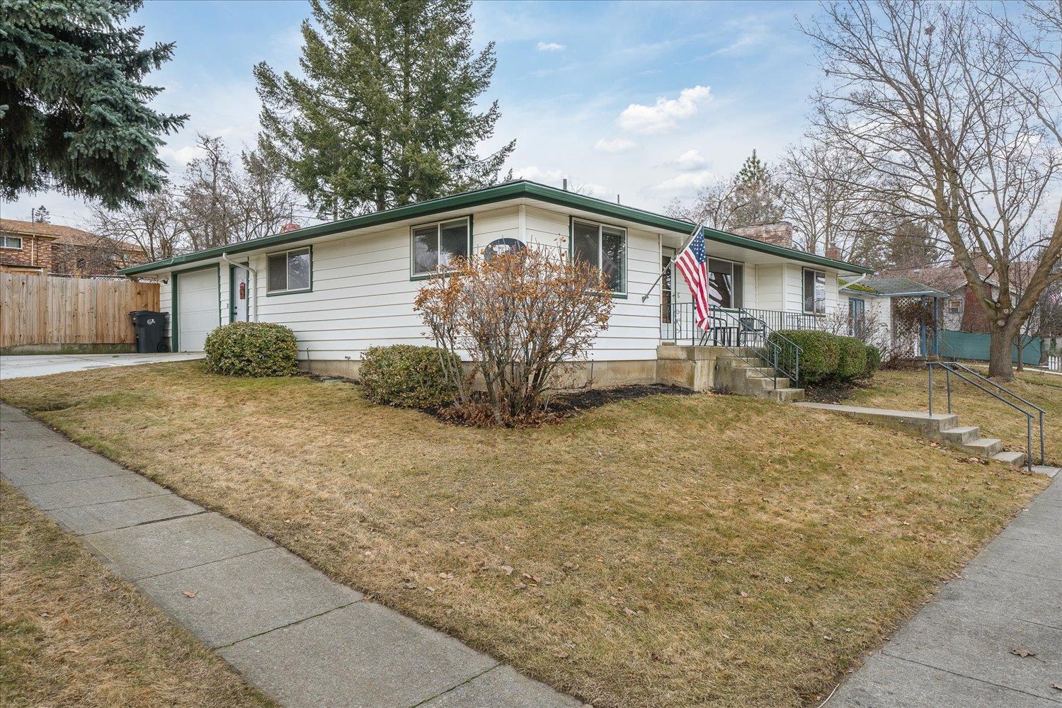 204 3rd Street Cheney, WA 99004 - Photo 3 of 40 Gallery Image 3