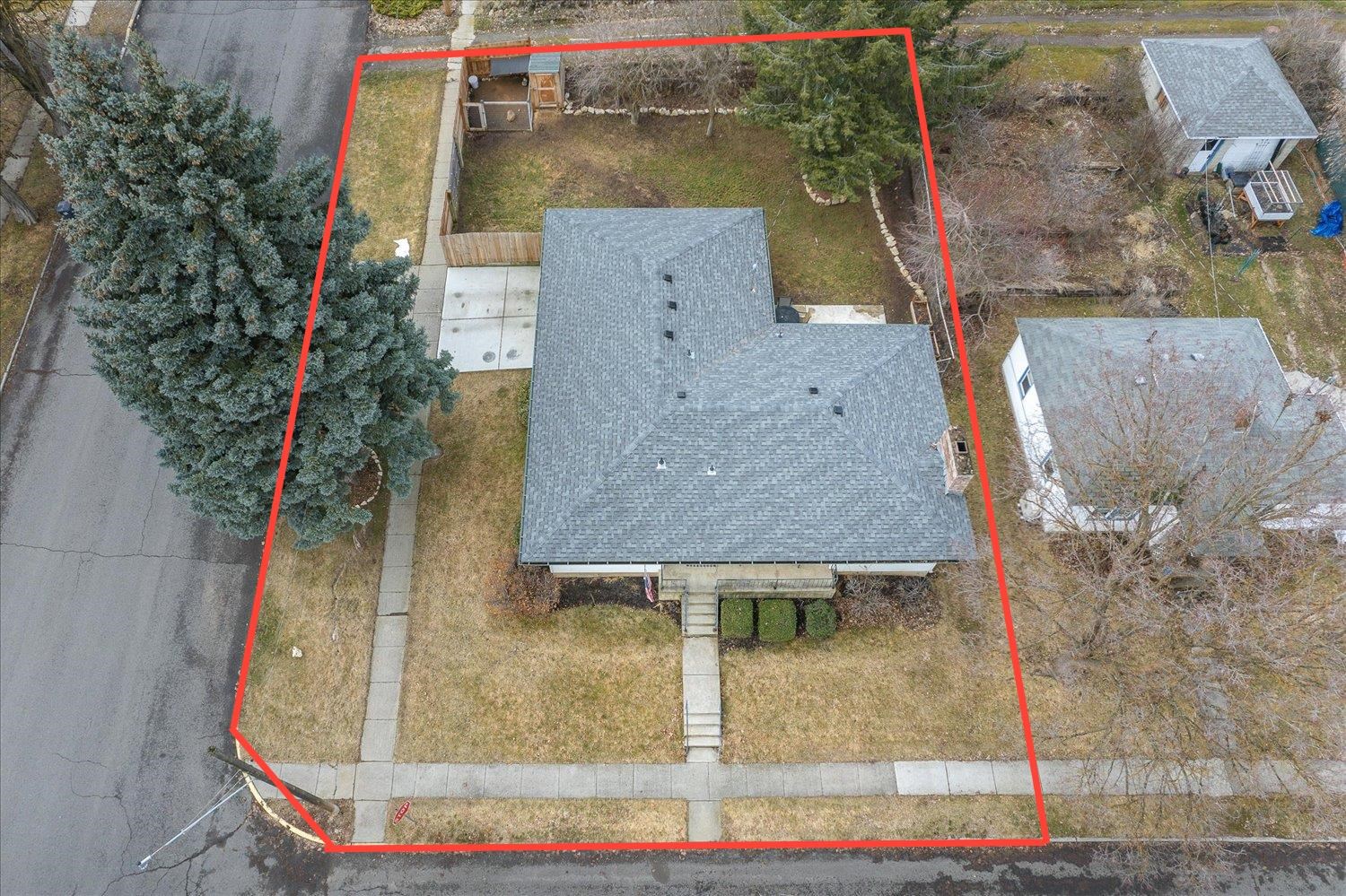 204 3rd Street Cheney, WA 99004 - Photo 4 of 40 Gallery Image 4